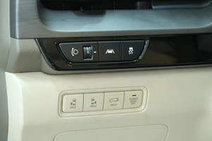 Минивэн Kia Carnival 2021 года, 4359000 рублей, Омск