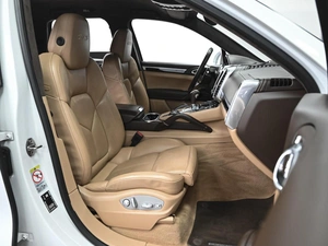 Внедорожник Porsche Cayenne GTS 2015 года, 3098000 рублей, Ставрополь