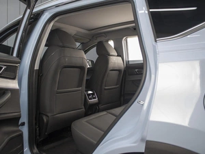 Внедорожник Chery Tiggo 7 Pro Max 2023 года, 1990000 рублей, Омск