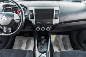 Внедорожник Mitsubishi Outlander 2007 года, 999000 рублей, Барнаул