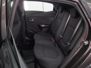 Седан Kia Rio 2017 года, 1060000 рублей, Воронеж