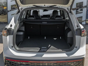 Внедорожник Volkswagen Tiguan L 2026 года, 4770000 рублей, Краснодар