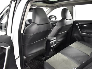 Внедорожник Toyota RAV4 2025 года, 3999000 рублей, Казань