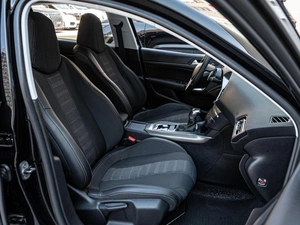 Хетчбэк Peugeot 308 2019 года, 1515000 рублей, Краснодар