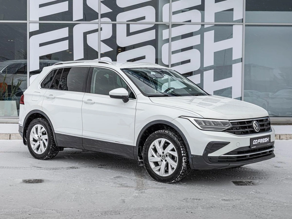 Внедорожник Volkswagen Tiguan 2020 года, 2730000 рублей, Краснодар