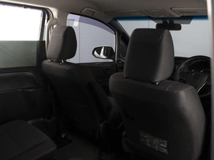 Минивэн Toyota Voxy 2014 года, 1730000 рублей, Омск