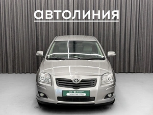 Седан Toyota Avensis 2006 года, 749000 рублей, Красноярск