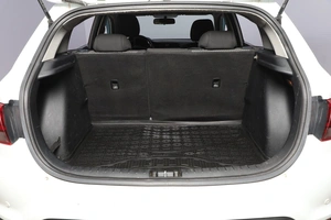 Хетчбэк Kia Rio X-Line 2018 года, 1199000 рублей, Новосибирск