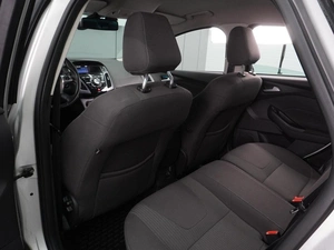 Седан Ford Focus 2013 года, 1060000 рублей, Воронеж