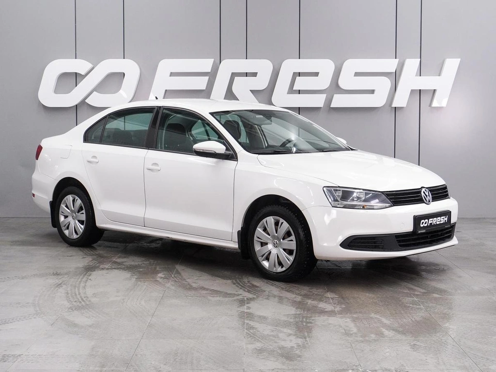 Седан Volkswagen Jetta 2012 года, 1060000 рублей, Воронеж