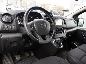 Минивэн Opel Vivaro 2018 года, 2329000 рублей, Петрозаводск