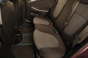 Седан Hyundai Solaris 2012 года, 829000 рублей, Челябинск