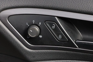 Универсал Volkswagen Golf 2018 года, 1609000 рублей, Новосибирск