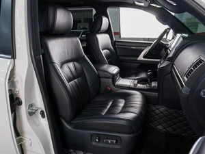 Внедорожник Toyota Land Cruiser 2020 года, 8299000 рублей, Сургут