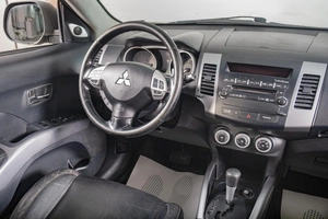 Внедорожник Mitsubishi Outlander 2007 года, 1049000 рублей, Томск