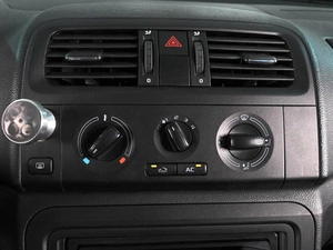 Хетчбэк Skoda Fabia 2012 года, 629000 рублей, Ростов-на-Дону