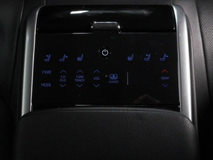 Седан Toyota Camry 2019 года, 3235000 рублей, Минеральные Воды