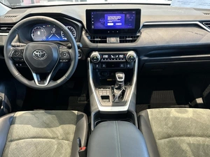 Внедорожник Toyota RAV4 2024 года, 3790000 рублей, Уфа