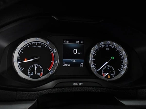 Внедорожник Skoda Karoq 2020 года, 2589000 рублей, Воронеж