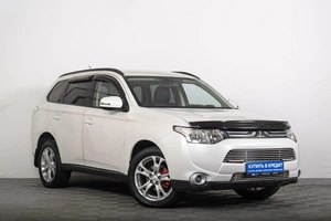 Внедорожник Mitsubishi Outlander 2013 года, 1679000 рублей, Томск