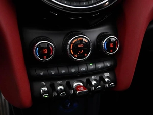Кабриолет MINI John Cooper Works 2019 года, 3339999 рублей, Москва