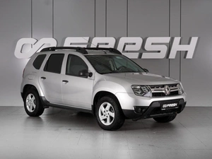 Внедорожник Renault Duster 2015 года, 1239000 рублей, Красный Пахарь