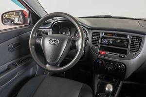 Хетчбэк Kia Rio 2007 года, 379000 рублей, Пермь