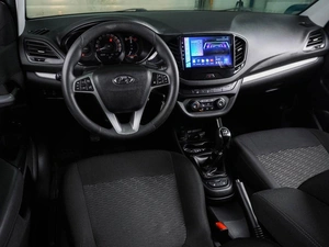 Седан ВАЗ (LADA) Vesta 2018 года, 987000 рублей, Воронеж