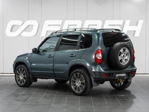 Внедорожник Chevrolet Niva 2011 года, 569000 рублей, Сургут