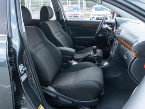 Седан Toyota Avensis 2006 года, 770000 рублей, Волгоград