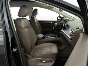 Минивэн Volkswagen Viloran 2023 года, 4349999 рублей, Москва