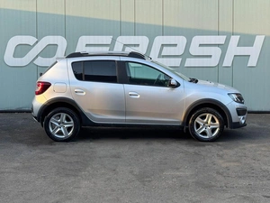 Хетчбэк Renault Sandero Stepway 2015 года, 1050000 рублей, Кропоткин