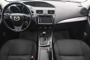 Седан Mazda 3 2012 года, 899000 рублей, Красноярск