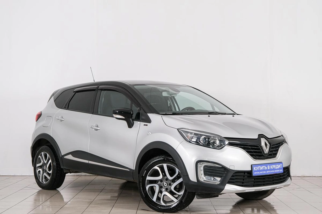 Внедорожник Renault Kaptur 2019 года, 1299000 рублей, Красноярск