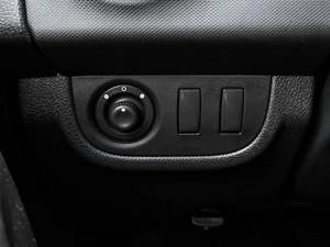 Хетчбэк Renault Sandero 2015 года, 854000 рублей, Кирилловка
