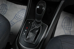 Седан Hyundai Solaris 2014 года, 969000 рублей, Тюмень