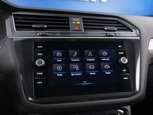 Внедорожник Volkswagen Tiguan Allspace 2021 года, 4050000 рублей, Москва