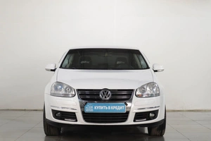 Седан Volkswagen Jetta 2010 года, 849000 рублей, Челябинск