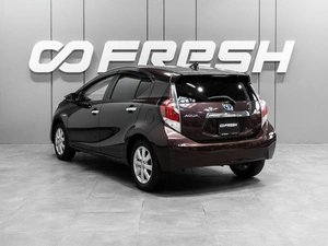 Хетчбэк Toyota Aqua 2016 года, 1069000 рублей, Тюмень