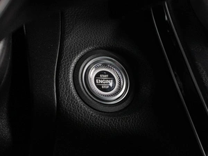 Внедорожник Mercedes-benz GLC-класс 2021 года, 4500000 рублей, Тюмень