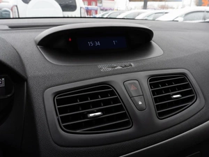 Седан Renault Fluence 2013 года, 999000 рублей, Саратов