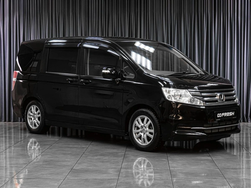 Минивэн Honda Stepwgn 2014 года, 1719000 рублей, Тюмень