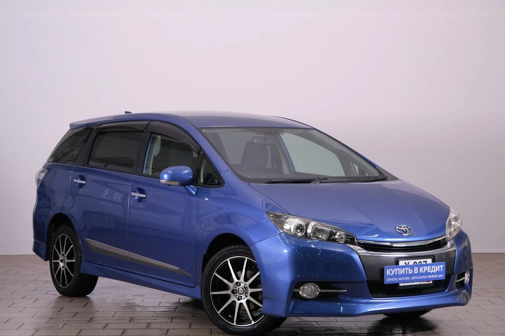 Минивэн Toyota Wish 2012 года, 1599000 рублей, Омск