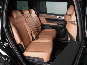 Внедорожник Hyundai Santa Fe 2025 года, 5889000 рублей, Красный Пахарь