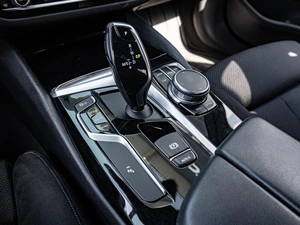 Седан BMW 5 серия 2017 года, 3200000 рублей, Краснодар