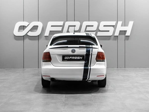 Седан Volkswagen Polo 2015 года, 699000 рублей, Тюмень