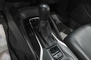 Седан Toyota Corolla 2019 года, 1859000 рублей, Новокузнецк