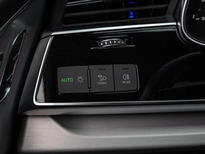 Внедорожник Audi Q8 2019 года, 5450000 рублей, Краснодар