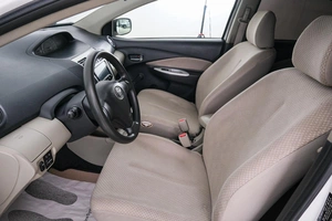 Хетчбэк Toyota Yaris 2008 года, 549000 рублей, Красноярск