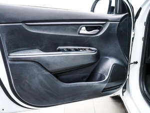 Седан Kia Rio 2019 года, 1199000 рублей, Красноярск